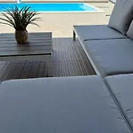 House Primorac فيلة فير